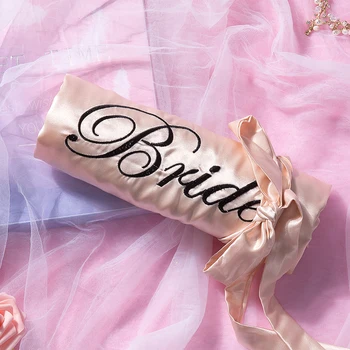 

Kimono Wedding Robe Women Casual Champagne Embroidery Bride Bridesmaid Bathrobe Gown Intinate Lingerie Novelty Home Clothing