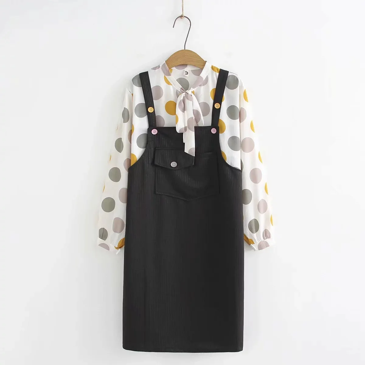 

Ch-959 Polka Dot Long-sleeved Shirt And Suspender Skirt Two-Piece Set