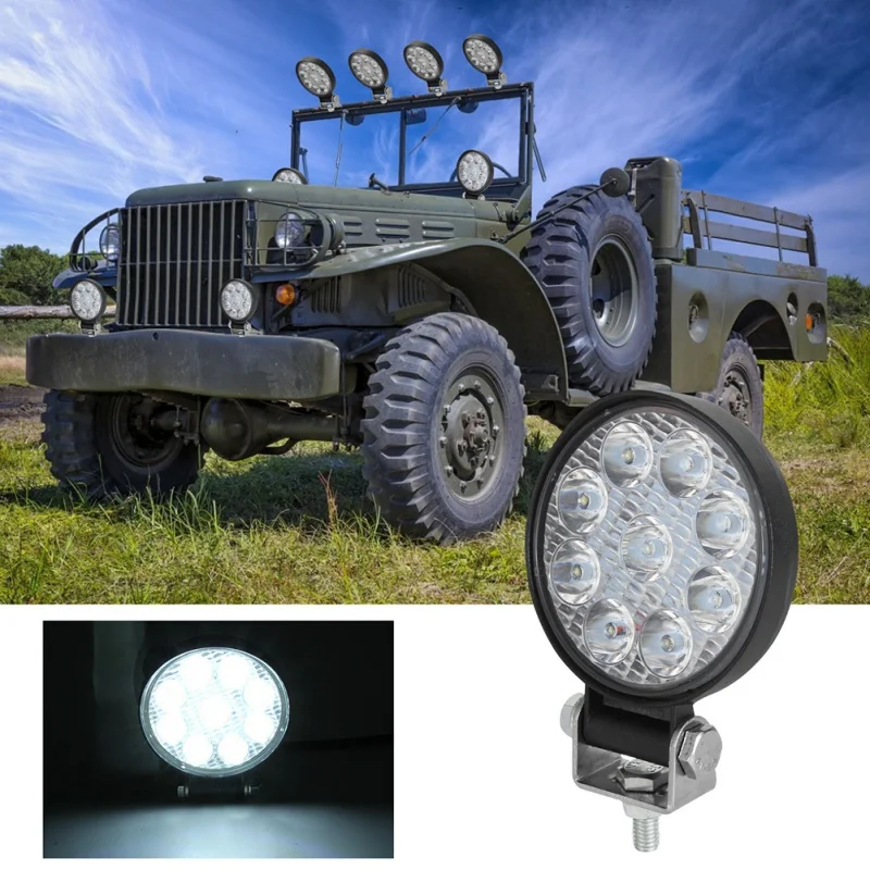 

2pcs 3 Inch Spotlight 90W / 140W Off-Road Vehicle Work Light Round LED Work Light