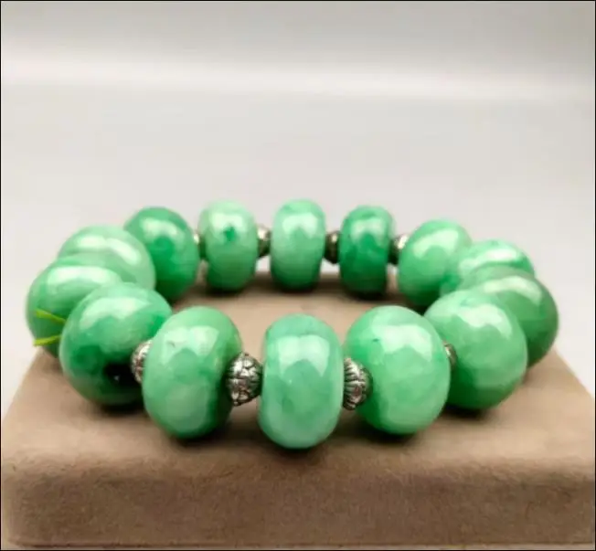 

Hot Selling Chinese Natural Old Jade Jadeite Abacus Bead Bracelet Beautiful and Exquisite for Women Men Fashion Accessories