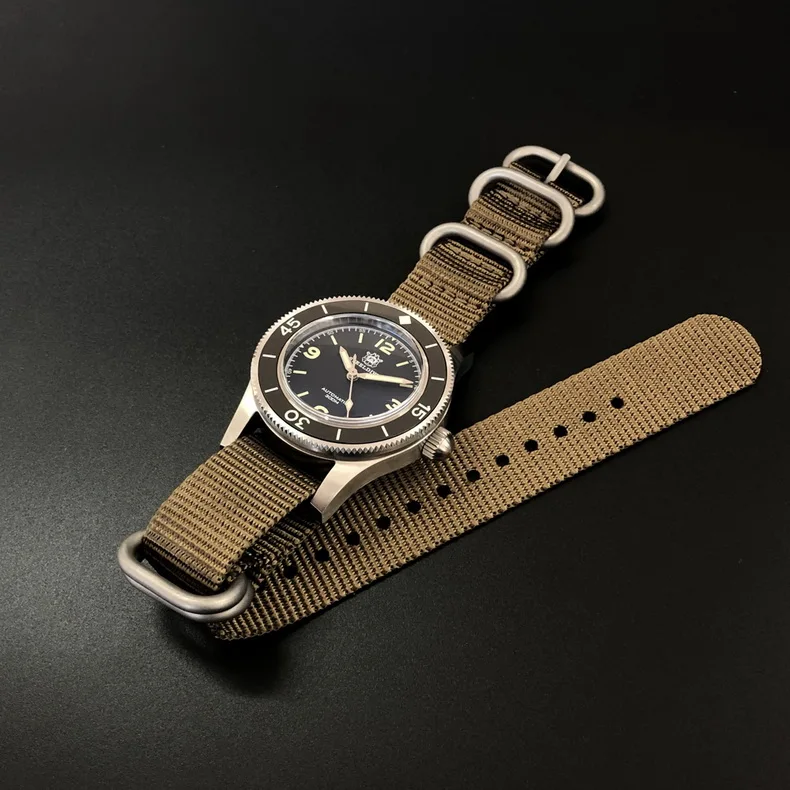 steeldive watch 35