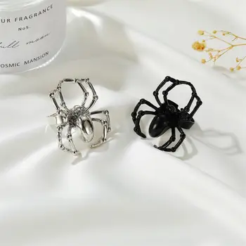 

GloryStar Halloween Ring Simulation Spider Spoof Tricky Toy Gothic Ring