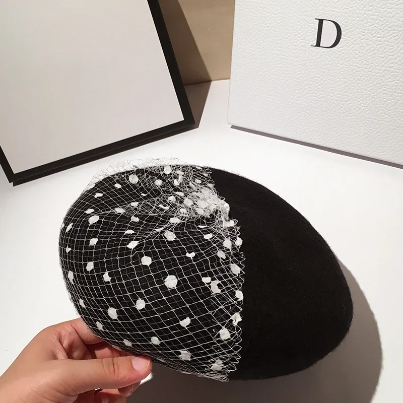 21246142150_1973660410