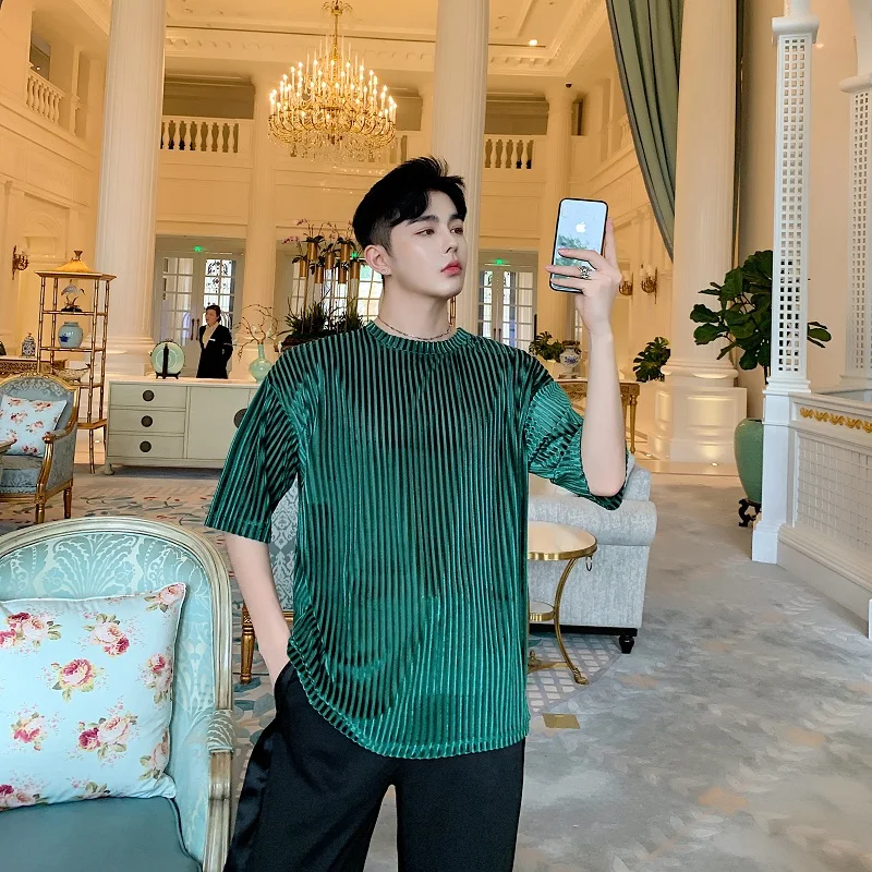 

Men Summer Short Sleeve Velvet Striped T Shirt Male Streetwear Hip Hop Loose Casual Solid Tshirt Tees Shirts