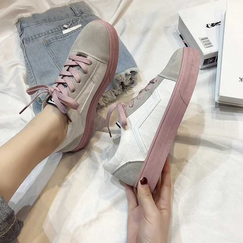 2020 Spring Women's Vulcanize Shoes Fashion Wild Light Canvas Flat Shoes Ladies Casual Low Lace-up Fashion Sneakers T567