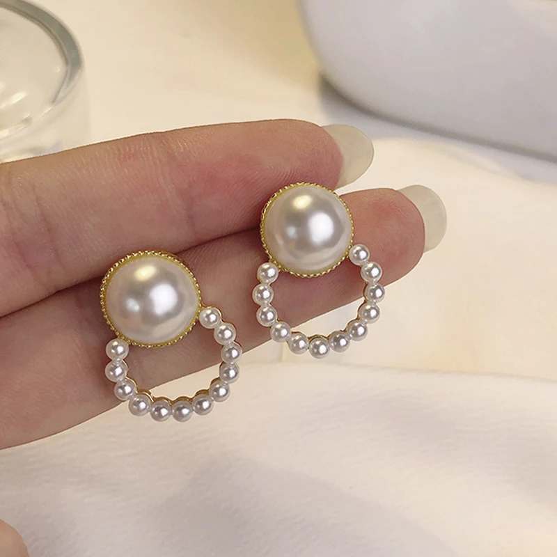 2021 Korean New Simple Geometry Earrings Fashion Temperament Sweet Pearl Flower Earrings Female Jewelry Party Gift - Image 2