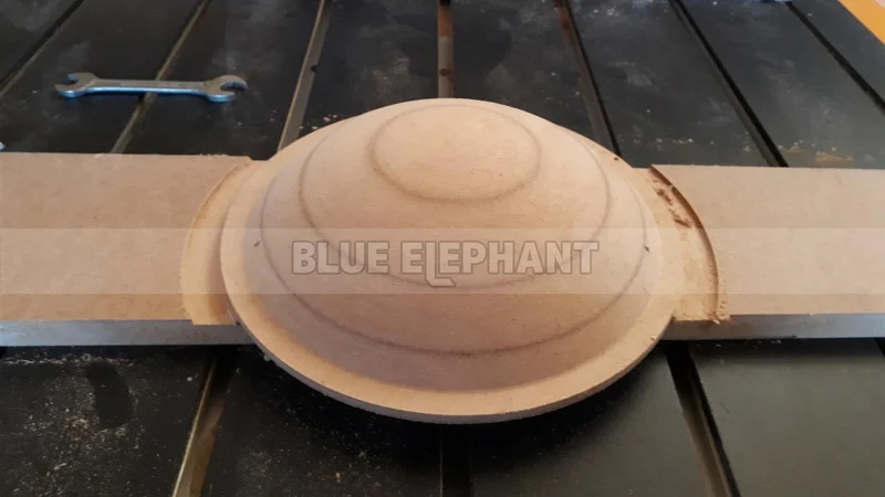 Russian Customer’s Feedback —1212 Desktop 3 Axis CNC Wood Carving Machine (3)