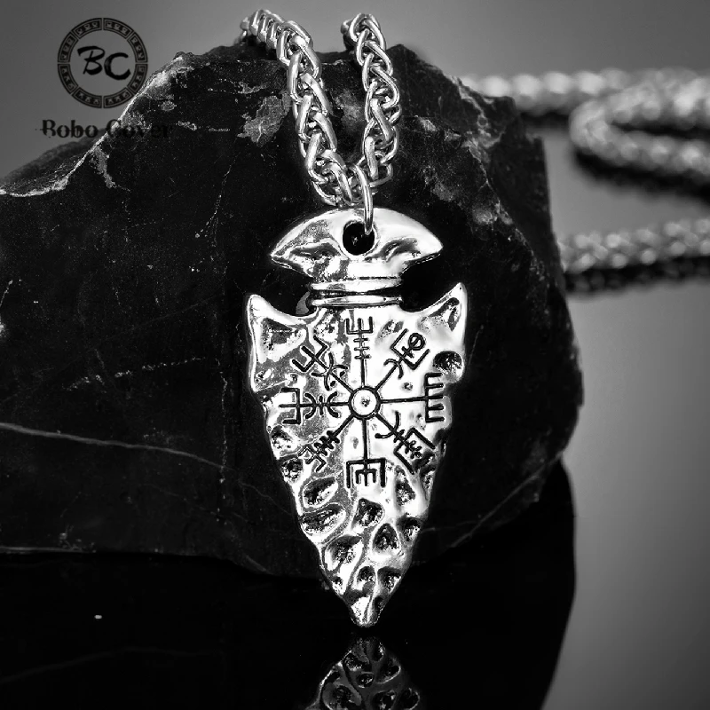 الرجال فايكنغ الرمح البوصلة القلائد نورس الرونية تميمة هيلم ععر Vegvisir قلادة الفولاذ المقاوم للصدأ/جلد طبيعي سلسلة مجوهرات