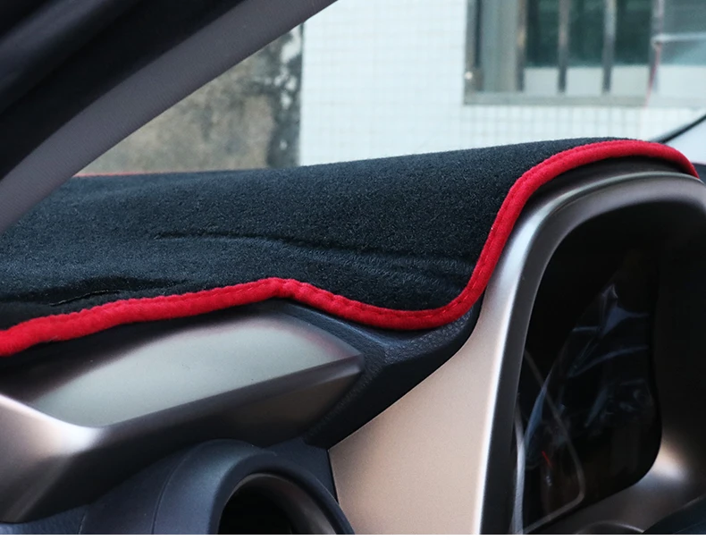 Приборной панели автомобиля Избегайте светильник Pad инструмент крышка платформы стол коврики ковры для Toyota RAV4 2013
