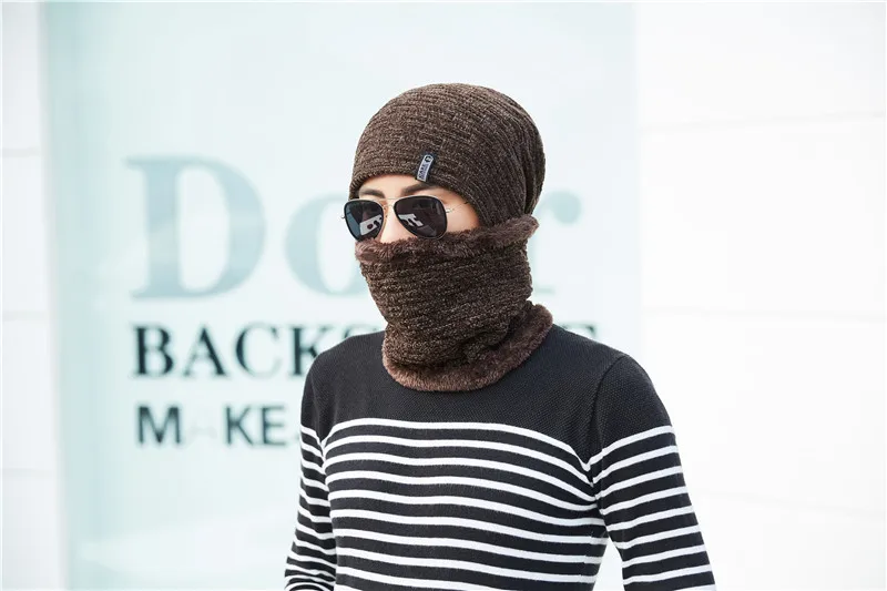 New Winter Men Hat Scarf Set Fashion Wool Hat Male Winter Caps Men velvet thick wool warm caps riding windproof hat set