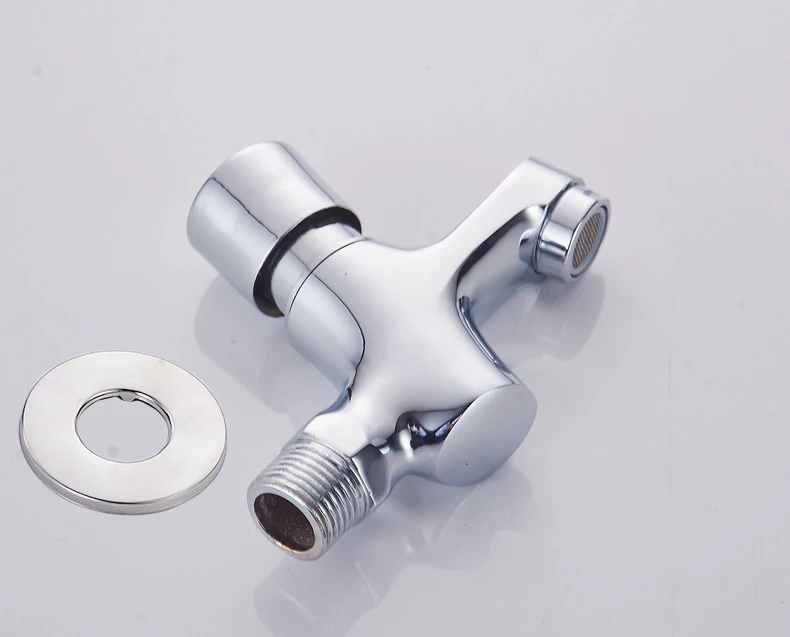 12563793277_1831566324_副本