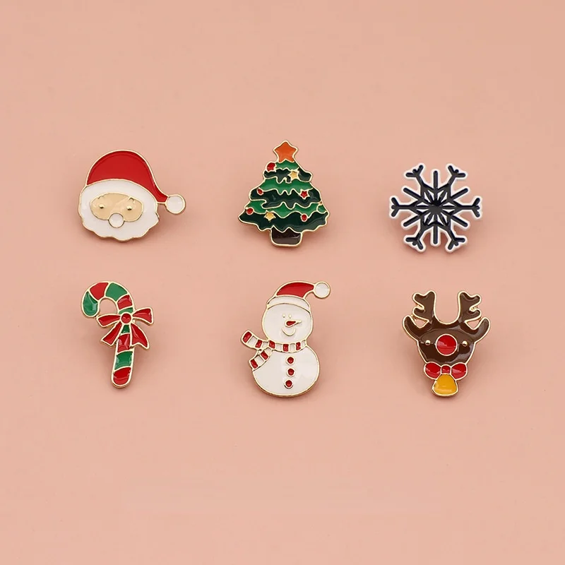 

10pcs Santa Claus Christmas Tree Snowflake Badge Brooch Pin Buckle Decoration School Bag with Accessories