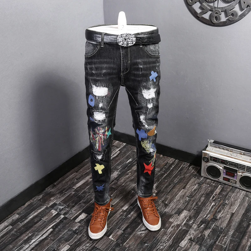 

Fashion Streetwear Men Jeans Black Color Elastic Slim Fit Ripped Jeans Men Patches Designer Pencil Pants Hip Hop Jeans Homme
