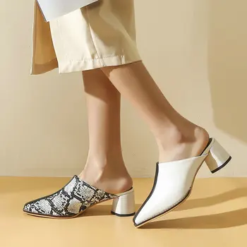 

Embossed Leather Wules Fashion Pointed Toe Women's Sandals Chunky Heel Party Slippers 2020 Spring and Autumn New 34-42