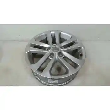 

17 inch NISSAN JUKE tire (F15)