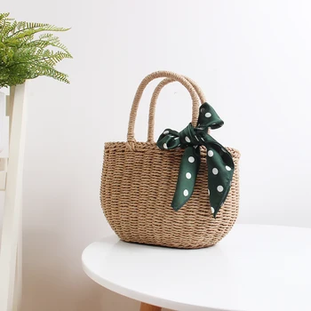 

Straw bag portable retro holiday woven bag ins Sen seaside holiday mini beach bag temperament small bag female