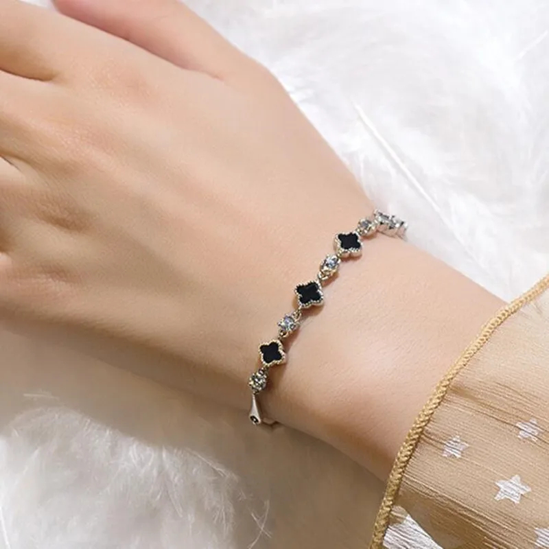 

Clover Fine Silver Bracelets Women's INS Non-mainstream Design Fashion GIRL'S Heart Dreamy MORI Series Couples Simple Online Cel