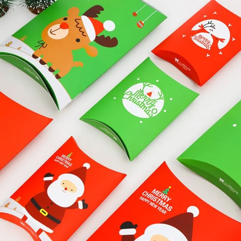 

Korean creative candy box Christmas gift box small size 15.8x10.5cm four style cute snowman /Milu deer print thickness of 3 cm