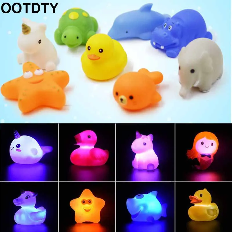 

1-2Pcs Baby Water Flashing Floating Animals Dolphins Kids Automatic Led Lighting up Beach Play Toys for the Bathroom Bath