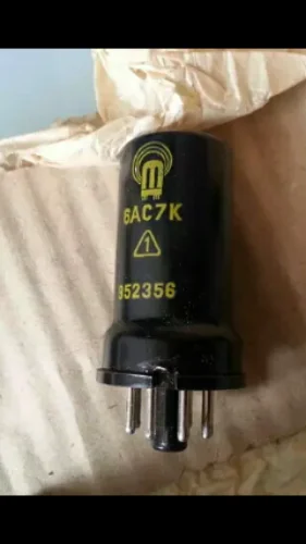 

Original box East Germany 6AC7 tube on behalf of Dawning Nanjing 6J4P Soviet 6 meters 4 sound soft