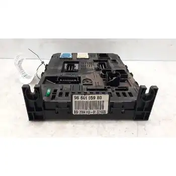 

01221005 box Reles/Fuses Citroen C5 Saloon Sx (e)