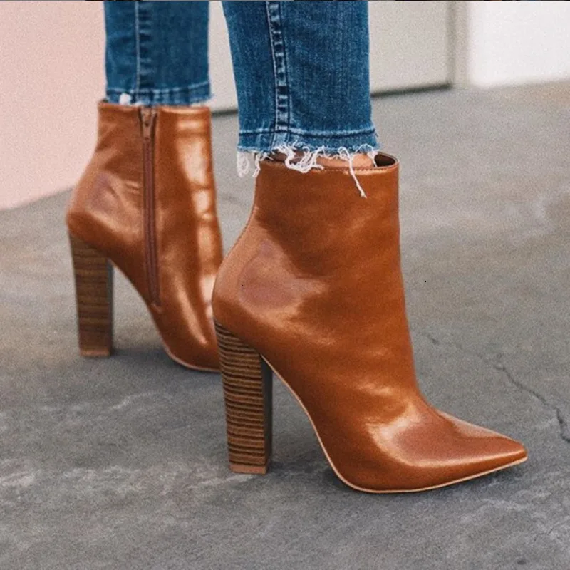 

Women Fashion Ankle Boots Sexy Winter Zipper Gothic Genuine Leather Boots Ladies Square Heel High Chelsea Boots Plus Size 41 42