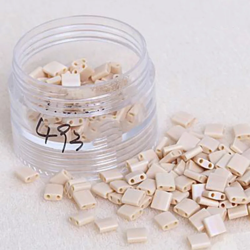 Taidian Lapis синий Непрозрачный Матовый Miyuki Tila Стекло Seedbeads для DIY кисточка Браслеты Делая 5x5x1,9 мм 3 грамм около 36 шт