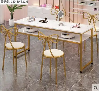 Manicure table and chair