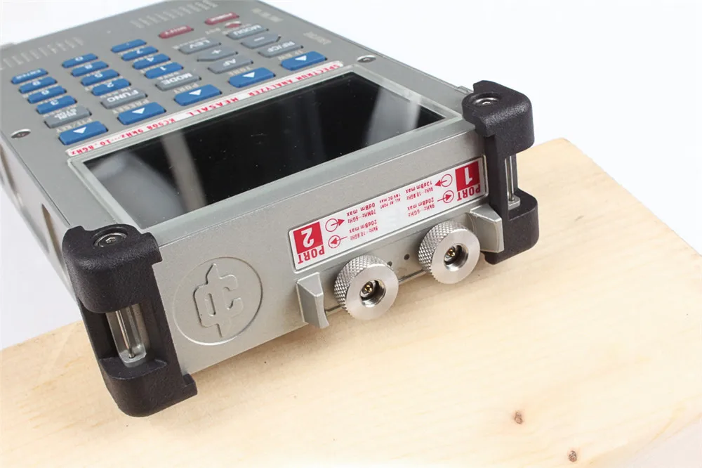 KC908 9kHz-10.8GHz real time spectrum analyzer