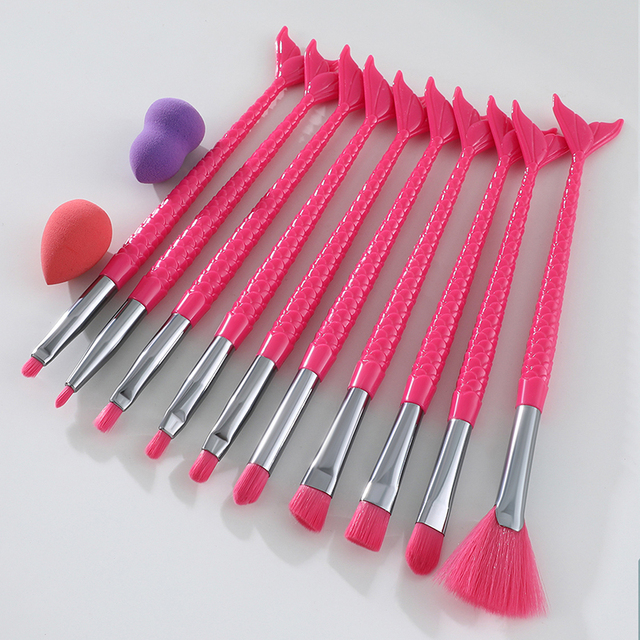 10pcs Mermaid Makeup Brush Set Threaded Fish Scales Handle Brushes with 2pcs Makeup Eggs Eye Shadow Beauty Makeup Brushes
