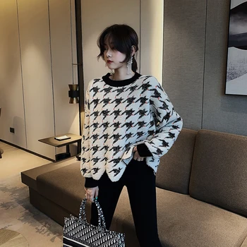 

Mohair Oversized Sweater 2019 Autumn Winter White Black Houndstooth Sweater Women O-neck Wave Hem Loose Knit Pullovers Lazy Tops