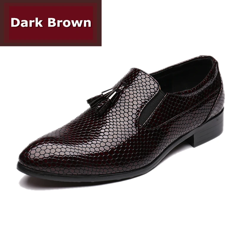 Dark Brown Misalwa/размеры 38-47; Мужские модельные туфли в британском стиле с кисточками; мужские оксфорды из искусственной кожи со змеиным узором без шнуровки; повседневные лоферы на плоской подошве для мужчин - Цвет: Dark Brown