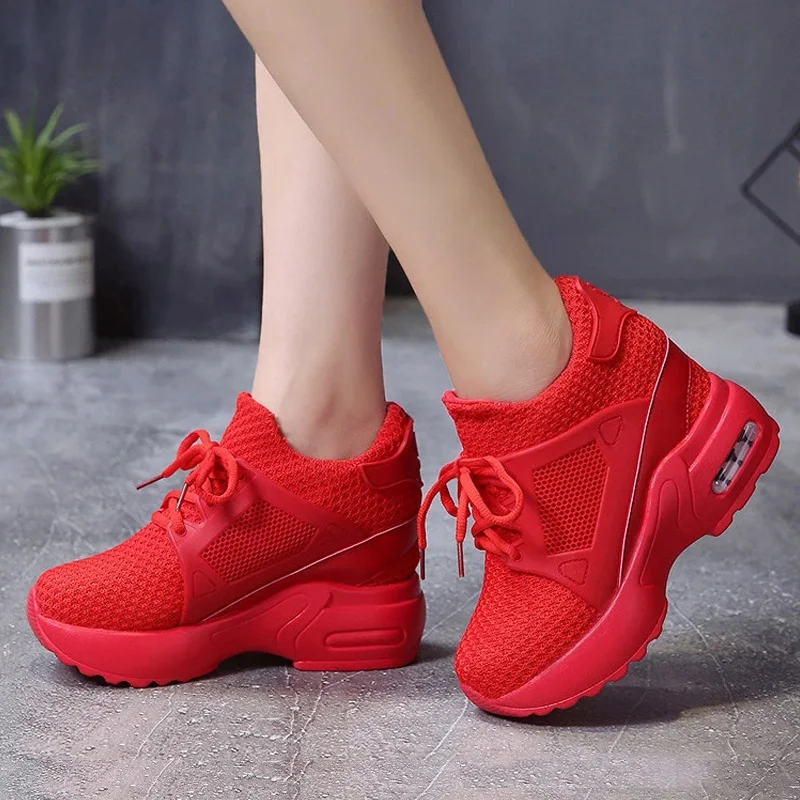 zapatillas mujer deportiva Aumento de altura de mujer de zapatos de zapatillas de deporte de las mujeres zapatos de malla transpirable zapatos deportivos zapatos para damas grueso zapatos - AliExpress Deportes