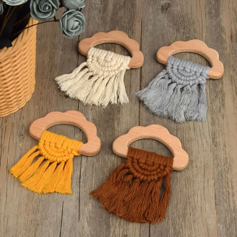 

Vintage Baby Cloud Shape Wooden Teether Eco-Friendly Organic Wood Rattle Ring Chewable Infant Teething Toys