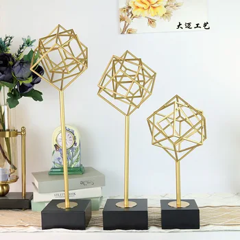

Simple Nordic Metal Plating Hammer Geometry Three-dimensional Ornaments Office Creative European Wrought Iron Ornaments