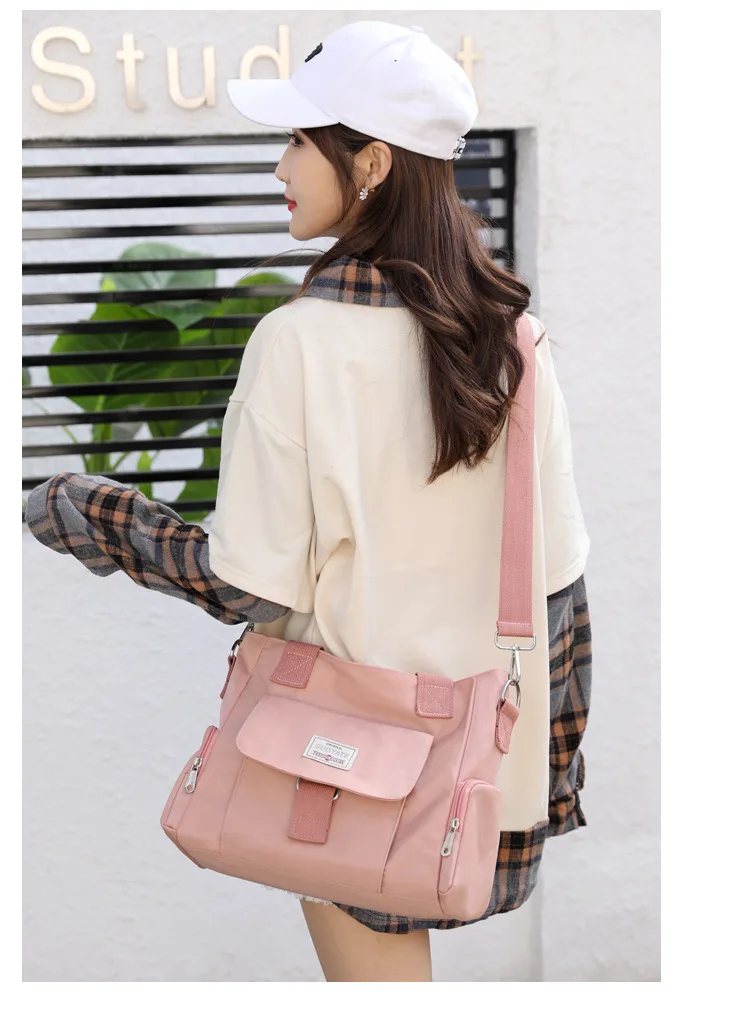 2022 New Women's Handbags Multi-layered Lightweight One-shoulder Messenger Bag Oxford Cloth Large-capacity Women's Handbag