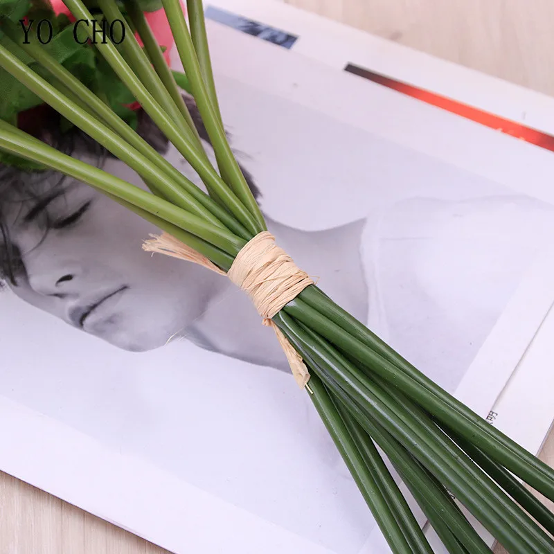 10340242926_76068373