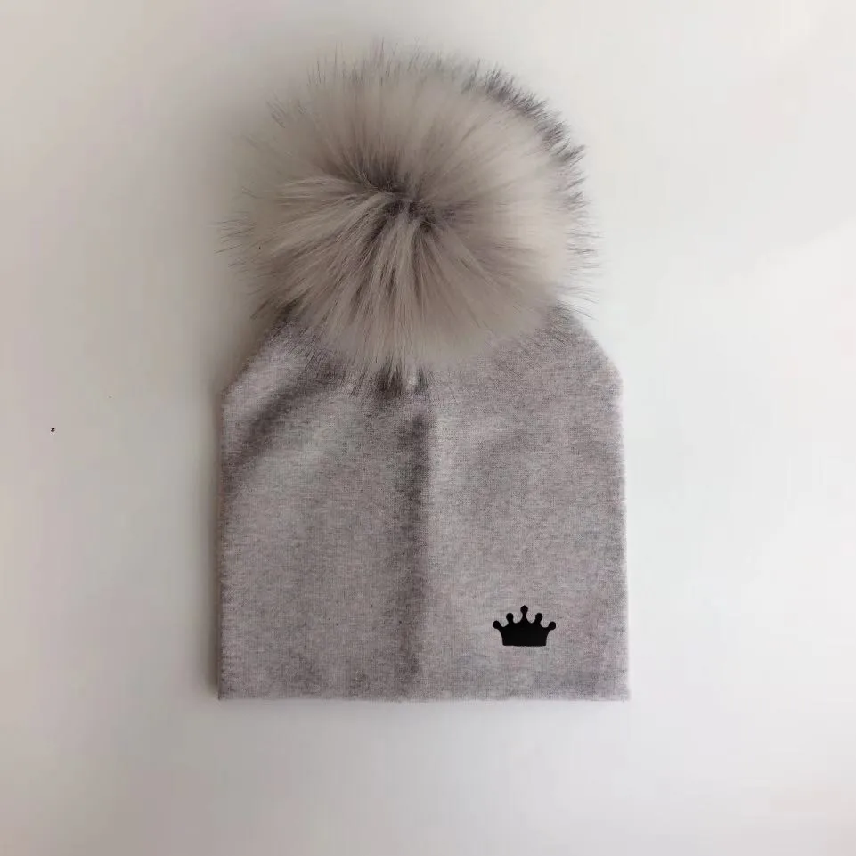 1 gray Шапка для маленьких мальчиков, хлопковые шапки для новорожденных, Детские помпоны, корона, реквизит для фотосессии, детская шапка, аксессуары для мальчика шапка для малыша, чепчик - Цвет: 1 gray