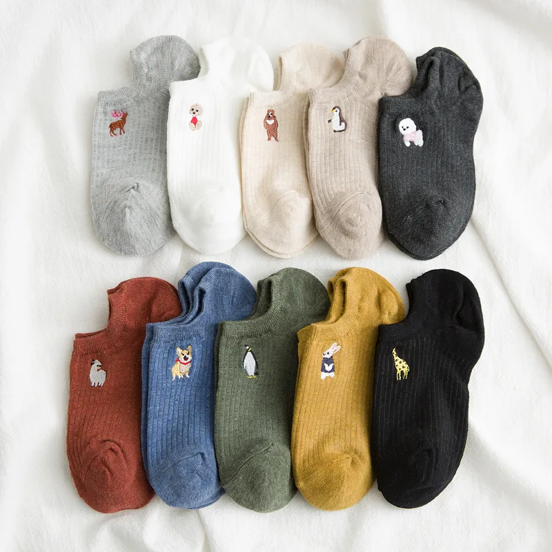 Socks WOMEN'S Short Socks Shallow Mouth South Korea Cute Spring And Summer Thin Embroidered Versatile Japanese-style Black And W