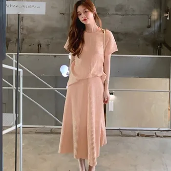 

Womens Clothing 2020 Summer Fashion Short Sleeve Knitted Pullover Tops & Long Skirt Set Women 2 Piece Set Female Knitting Sets