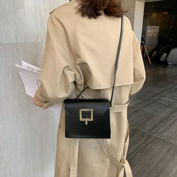 

2020 summer new fashion wild retro handbag European and American fashion small bag shoulder messenger female bag wholesale