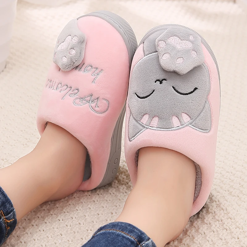 

Oeak Winter kids Boy Girl Slippers Children 2019 Warm Cute Indoor Non-slip Cartoon Candy Color Cat Home Slippers Zapatillas Bebe