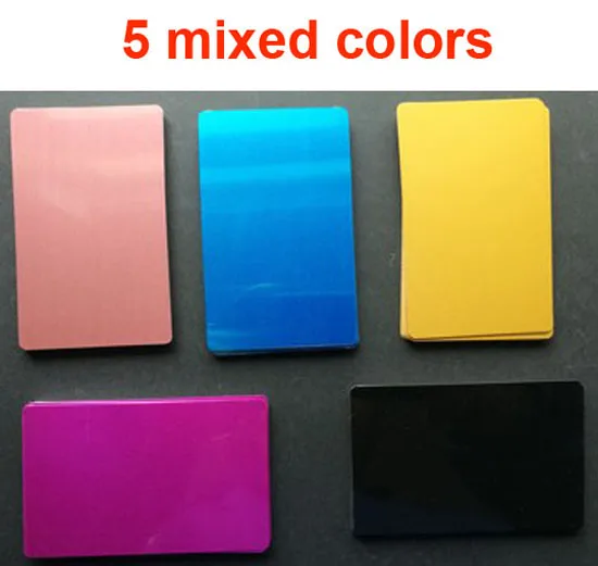 100 unids/set colorido de aleación de aluminio de la tarjeta de negocios de Metal portátil carta tarjetas de nombre grabado láser visita de negocios artesanía