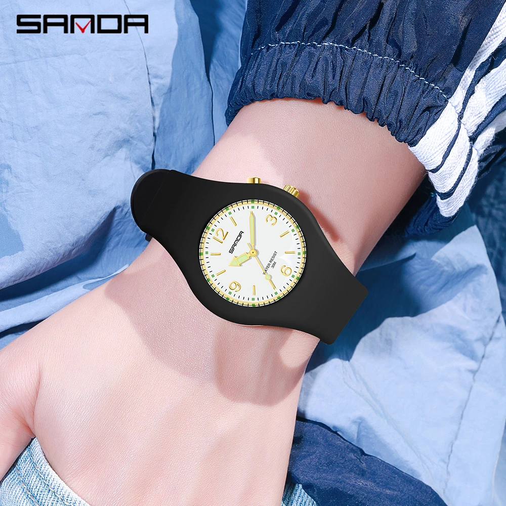Sport Watches Men Luxury Silicone Waterproof Women Quartz Watch Men Simple Casual BackLight Wristwatch Student Relogio Masculino