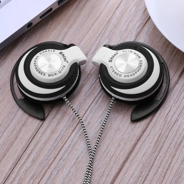 Universal 3.5mm Plug Wired Clip On Ear Sports Earphone Heavy Bass Headphone: Get an Immersive Audio Experience