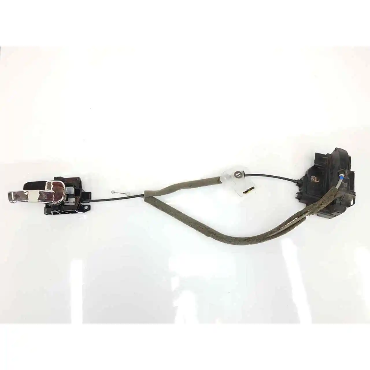 80500EY10D DOOR LOCK FRONT RIGHT NISSAN QASHQAI (J10)Locks & Hardware