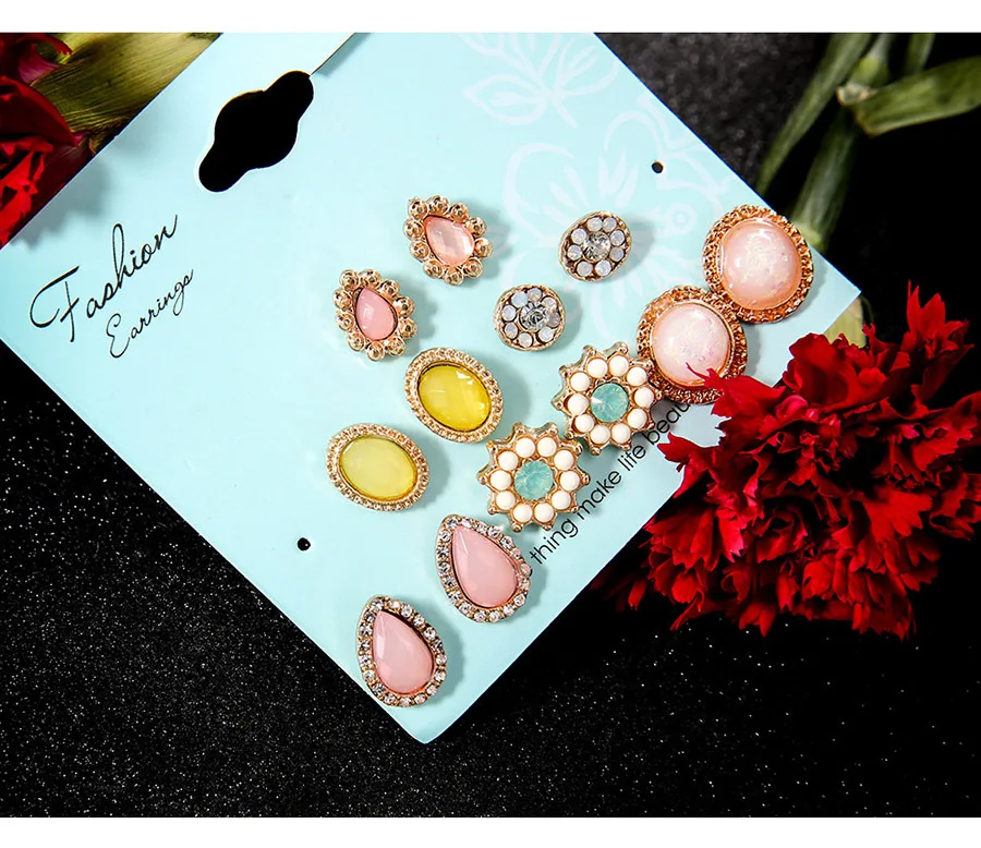 9384166017_917145012