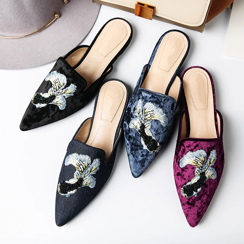 

Womens Loafers Velvet Backless Slip On Loafers Embroidery Mule Slippers Elegant Footwear Women's Pointed Toe Embroidered Fish 40