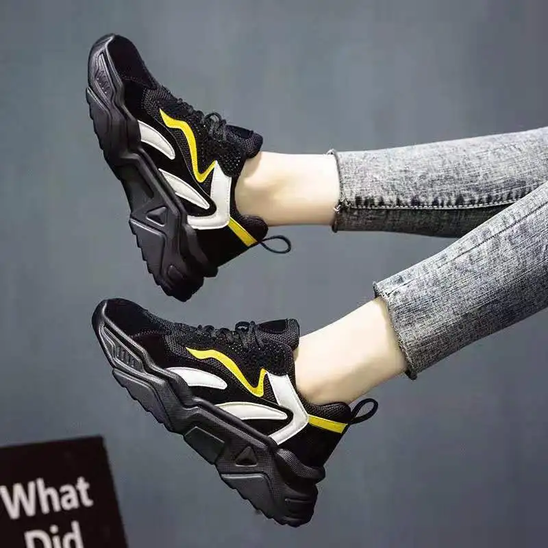 Outdoor Casual Women Running Shoes Breathable Mesh Height Increasing Sport Shoes For Men Anti Skid Flat With Lovers Sneakers