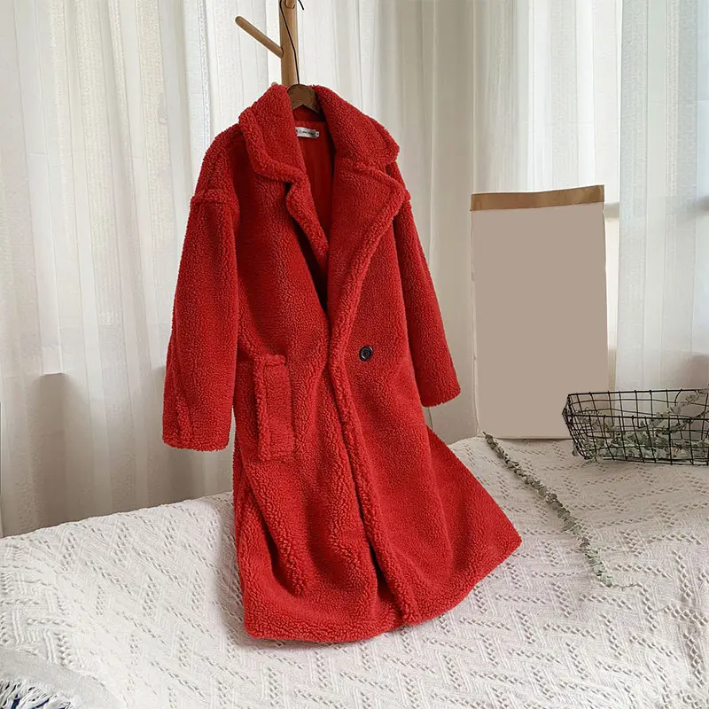 Женское пальто из искусственного меха, однотонные плюшевые гранулы из овечьей шерсти, утолщенные меховые пальто, осенне-зимние Лоскутные женские модные повседневные женские меховые пальто - Цвет: Красный